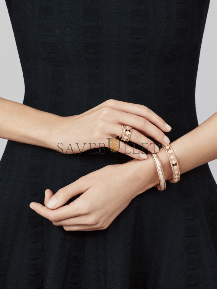VAN CLEEF ARPELS PERLÉE PEARLS OF GOLD RING, SMALL MODEL - ROSE GOLD VCARN33000 VAN CLEEF ARPELS PERLÉE PEARLS OF GOLD RING, SMALL MODEL - ROSE GOLD VCARN33000